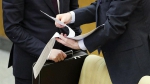 Минтруд разработал программу антикоррупционного обучения для чиновников18+