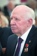 Е.С. Строев