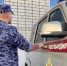 Орловчанин расколотил дверь гипермаркета - OrelGrad.Ru