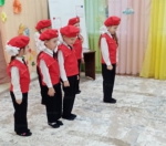 Учимся,  играя