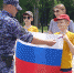 Сотрудники Росгвардии поздравили орловцев с Днем Государственного флага России - Росгвардия