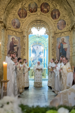 Архиерейская Литургия в престольный праздник Успенского (Михаило-Архангельского) собора города Орла. 21 ноября 2024 года. г.Орел