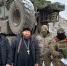 В направлении Кременной священники передали гуманитарный груз для нужд медроты - InfoOrel.Ru