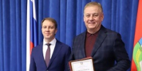 Заслуженные награды общественникам - Общественная палата