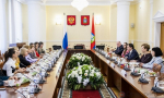 Орловский губернатор встретился с матерями и жёнами участников СВО