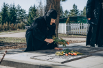 В субботу 1-й седмицы Великого поста, в празднование памяти священномученика Поликарпа, епископа Смирнского митрополит Орловский и Болховский Тихон совершил заупокойную литию на могиле Преосвященного Поликарпа, епископа Орловского и Севского, в день его тезоименитства, в Свято-Успенском мужском монастыре города Орла. 8 марта 2025 года.