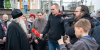 В гарнизонном храме Казанской иконы Божией Матери в Орле прошла традиционная благотворительная ярмарка, в ходе которой удалось собрать недостающую сумму на операцию для двухлетней Кристины Подрядчиковой из Ливен. 13 апреля 2025 года - Орловская и Ливенская епархия