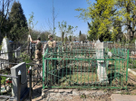 Орловские волонтеры навели порядок на Крестительском воинском мемориальном кладбище