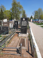 Орловские волонтеры навели порядок на Крестительском воинском мемориальном кладбище