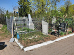 Орловские волонтеры навели порядок на Крестительском воинском мемориальном кладбище