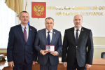 В благодарность за преданность Родине