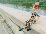 На лабутенах и в леопардовых штанах