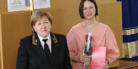 В Орловском областном суде сотрудникам аппаратов судов вручили награды - Областной суд
