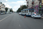 В орловском троллейбусе травмировалась пожилая орловчанка