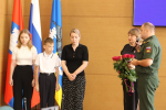 Вдове орловского бойца СВО вручили Орден Мужества