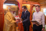 В день памяти святого равноапостольного великого князя Владимира, во Святом Крещении Василия, митрополит Орловский и Болховский Тихон совершил Божественную литургию в скиту в честь святых Новомучеников и исповедников Российских. 28 июля 2025 года, Орловский муниципальный округ