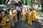 В день памяти святого равноапостольного великого князя Владимира, во Святом Крещении Василия, митрополит Орловский и Болховский Тихон совершил Божественную литургию в скиту в честь святых Новомучеников и исповедников Российских. 28 июля 2025 года, Орловский муниципальный округ