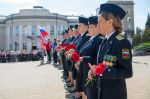 Владыка Тихон возложил цветы у стелы «Орел - город воинской славы». 5 августа 2025 года, г. Орел.