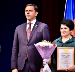 Андрей Клычков вручил Почетные грамоты