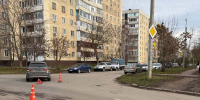 В Орле водитель поехал задом и сбил пешехода - vOrle.Ru