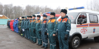 Орловские пожарные и спасатели несут службу во время праздников в усиленном режиме и напоминают правила безопасности - МЧС