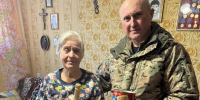 В Орле «Дед Мороз специального назначения» поздравил с Новым годом и Рождеством подшефные семьи Росгвардии - Росгвардия