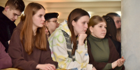 Глава Орловской митрополии митрополит Тихон принял участие в торжествах, посвящённых Дню российского студенчества, которые состоялись в Молодёжном центре Орловского государственного аграрного университета имени Н. В. Парахина. 26 января 2026 года, г.Орел - Орловская и Ливенская епархия