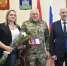 Леонид Музалевский вручил награду орловцу-участнику СВО и поблагодарил его супругу за помощь фронту - Совет народных депутатов
