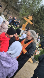 Благочинный Орловского муниципального округа и гимназисты посетили Оптину пустынь