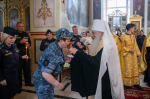 В день памяти святого великомученика Феодора Стратилата, Небесного покровителя сотрудников Федеральной службы судебных приставов, митрополит Орловский и Болховский Тихон возглавил торжественный молебен в Ахтырском кафедральном соборе города Орла, 21 июня 2026 года.