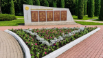 У воинских мемориалов в Орле высадили 4 тыс. цветов