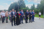 Депутаты облсовета поздравили жителей Хотынецкого района с памятными датами