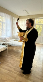 Настоятель храма святых мучениц Веры, Надежды, Любови и матери их Софии протоиерей Георгий Зейкан освятил офтальмологическое отделение Больницы скорой медицинской помощи имени Н.А. Семашко, 14 октября 2026 года